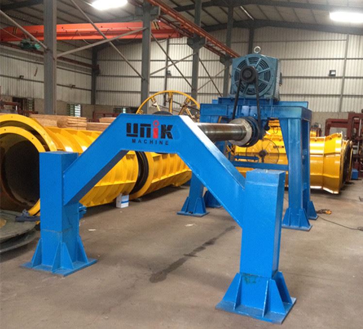 Cement pipe machine